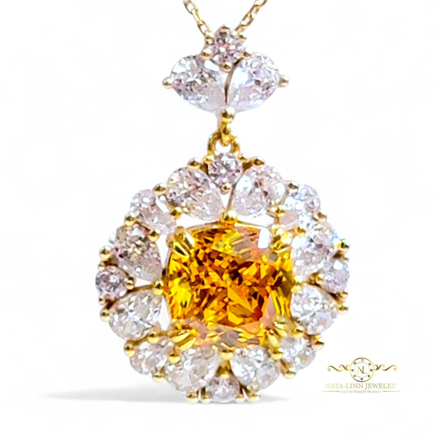 Allison Necklace | Mixed Cuts | Cushion Center Cut | Surrounding Pear-Shaped Diamond Simulants | 18K Gold Vermeil Over 925 Sterling Silver