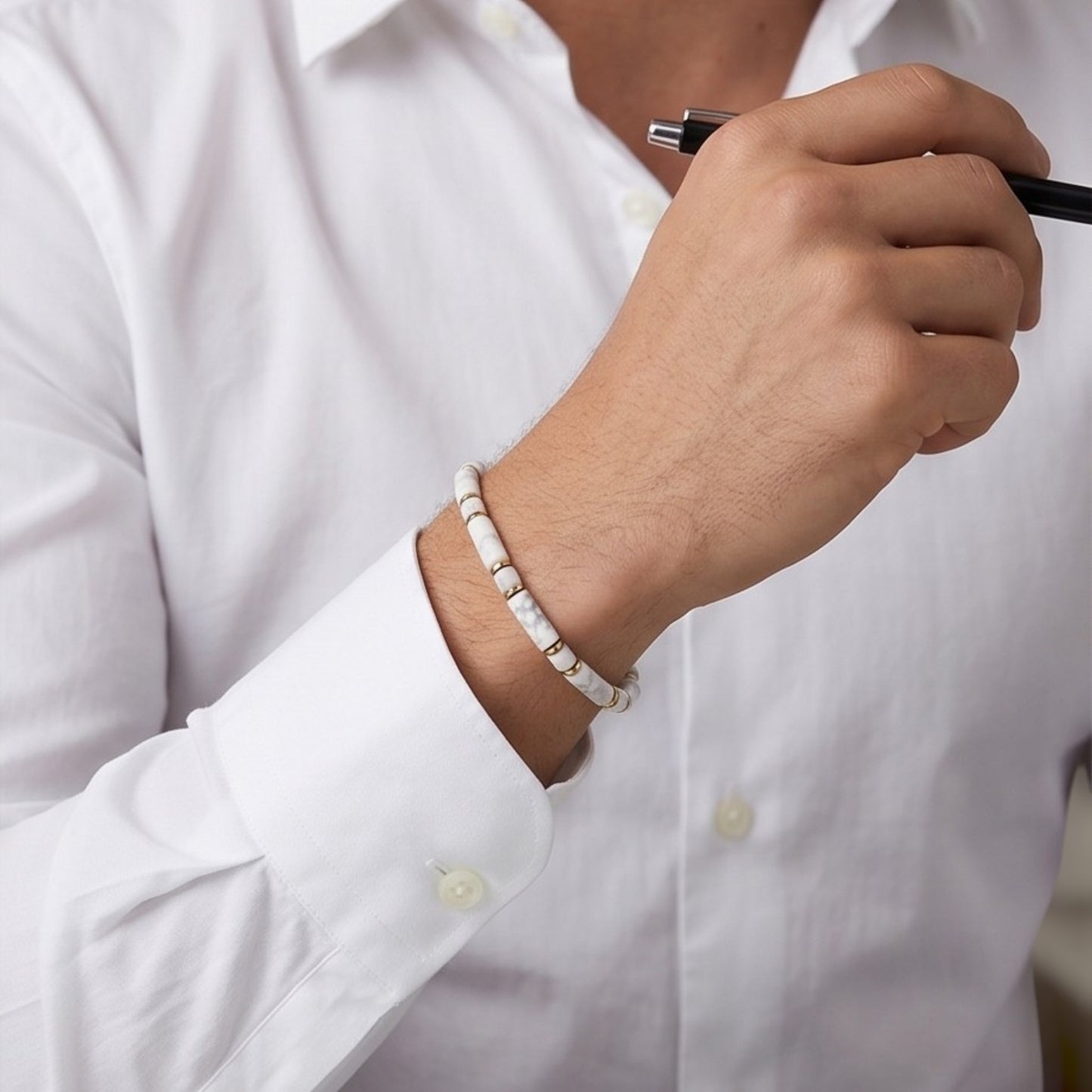 Icarus Men/Women/Unisex 4x9MM Tiger's Eye Minimalist Bracelet