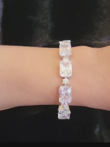 Nyla Bracelet | Large Gemstone Bangle Lovers | Durable Everyday Wear | Elegant Bracelet By Naya-Linn Jewelry
